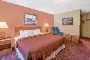 I M By Timberlake 2* Grand Rapids